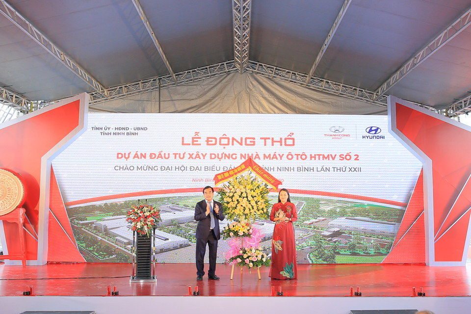 TẬP ĐOÀN THÀNH CÔNG ĐỘNG THỔ DỰ ÁN NHÀ MÁY Ô TÔ HTMV SỐ 2 TẠI NINH BÌNH