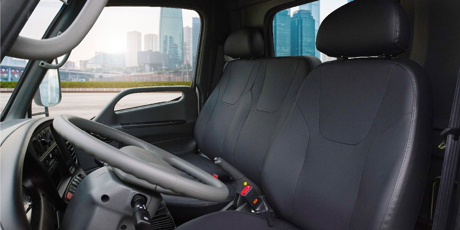 Nội thất Hyundai Mighty N650L