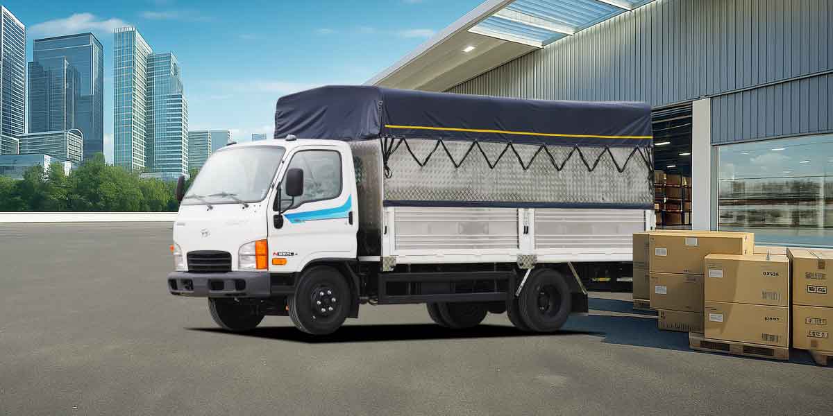 Hyundai Mighty N500 sở hữu thiết kế ngoại thất mạnh mẽ