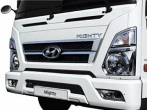Lưới tản nhiệt: Lưới tản nhiệt của Mighty EX Series có thiết kế mới, khác biệt và mạnh mẽ hơn. Điều này không chỉ cải thiện hiệu năng làm mát động cơ mà còn tạo điểm nhấn thẩm mỹ cho xe.