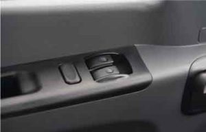 Công tắc kính lái