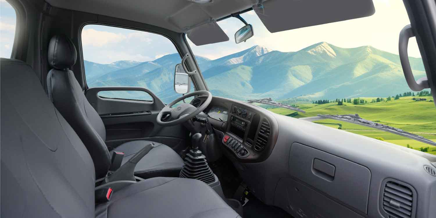 Nội thất Hyundai Mighty N500